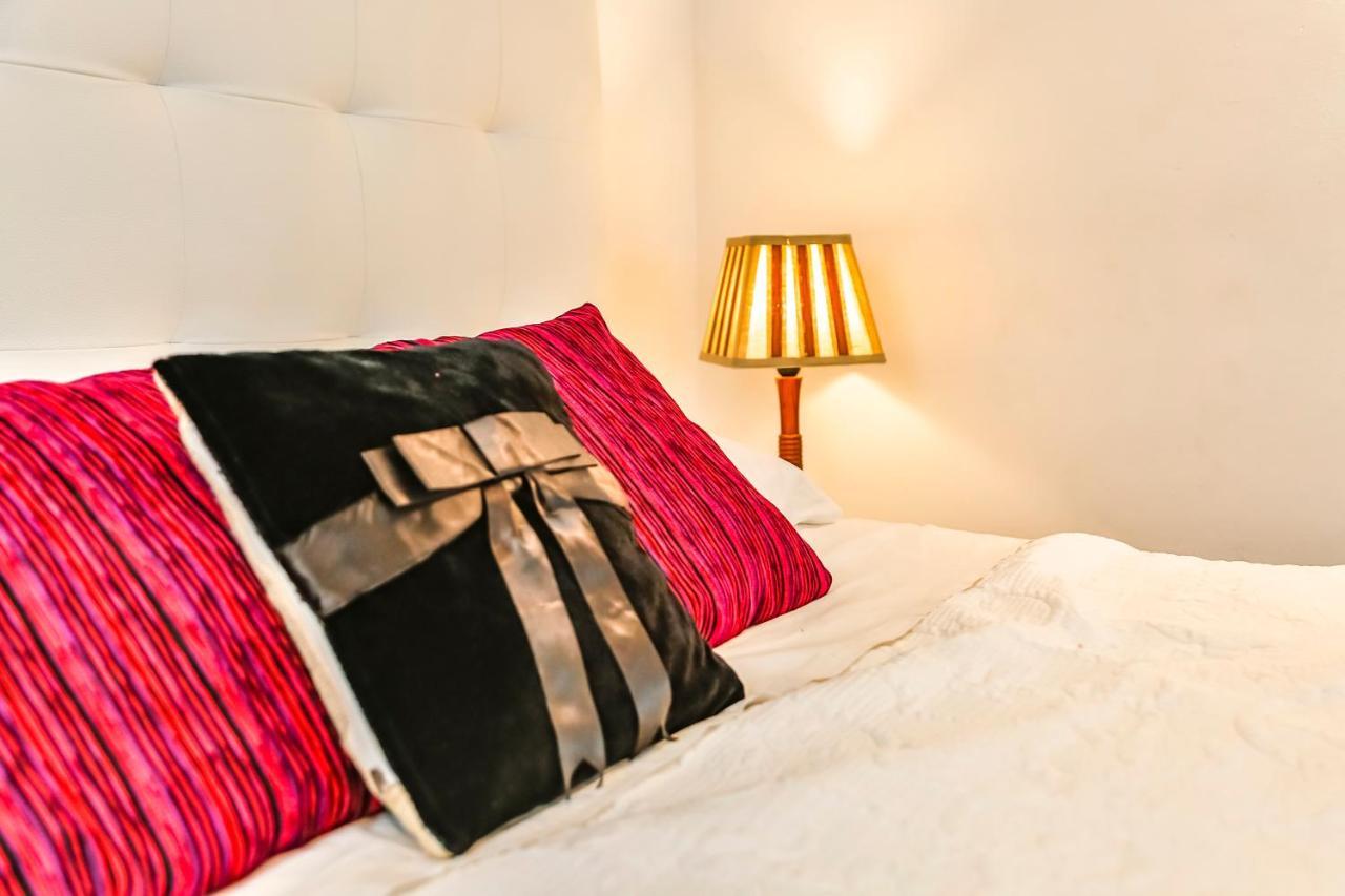 Ghat Apartments Montroig Sitges Exteriér fotografie